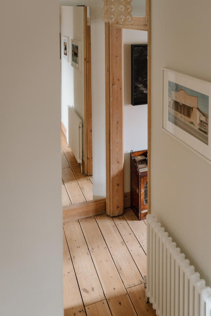 Hawthorn Road - Image 4